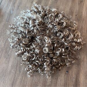 Voluminous Curly Clip-In Hairpiece in Light Golden Brown